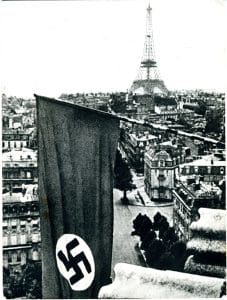 s3.pa2 .005 drapeau nazi paris MRJ MOI